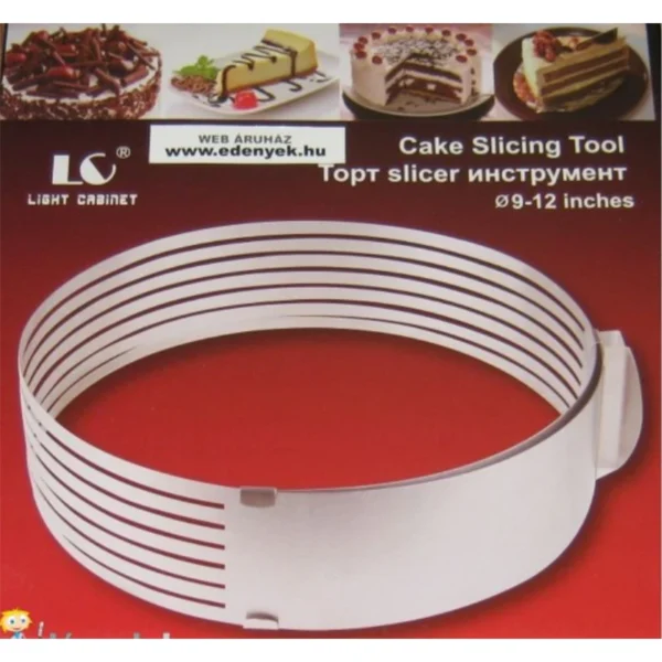 Cake slicer